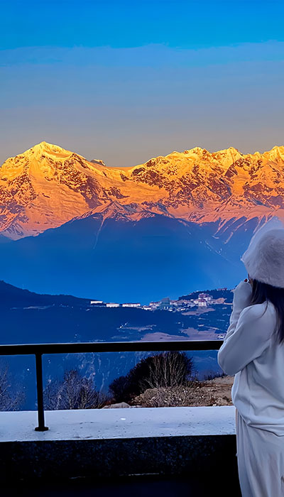 梅里雪山(云南4A级景区)